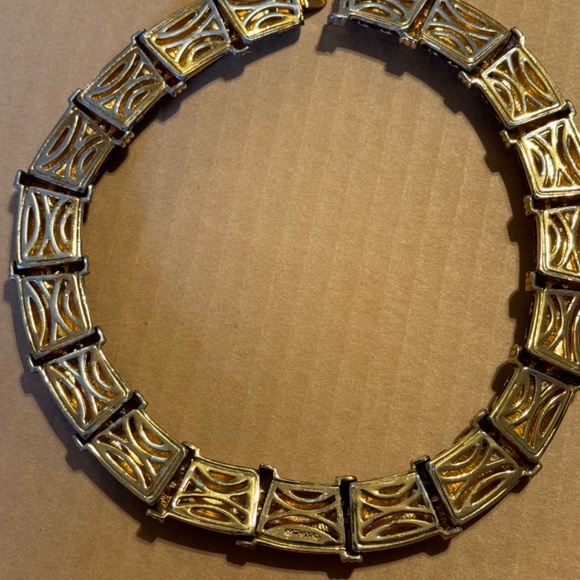 Vintage Famous Designer Judith Lieberman Gold Tone Statement Necklace 1990 - Picture 3 of 12